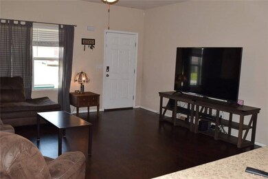 856 Jessica Leigh St, Elkins, AR 72727 - photo 2