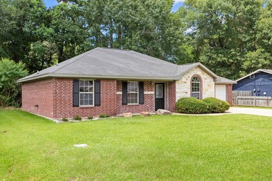 194 Stone Dr, Lufkin, TX 75904 - photo 2