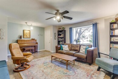 108 Vista Dr, Willow Park, TX 76087 - photo 7