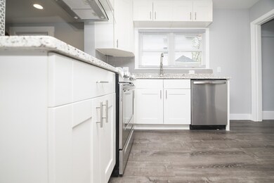 118 Tremont St unit B, Melrose, MA 02176 - photo 5