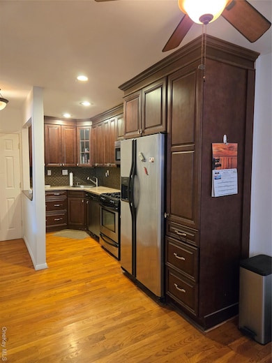 Sherwood House unit 7R, Long Beach, NY 11561 - photo 3