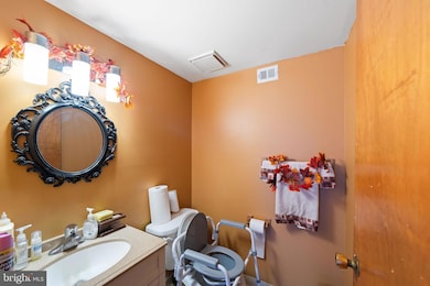 54 Georgetown Rd, Lindenwold, NJ 08021 - photo 5