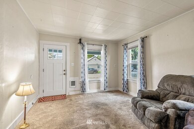 292 19th Ave, Longview, WA 98632 - photo 2