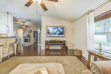 05_6228_Flash_Ln_Crestview_FL_32536_USA-