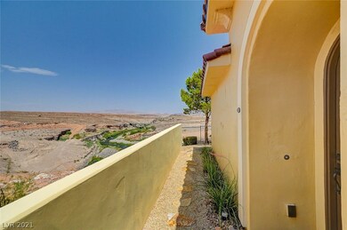 Private Walkway to your Doorway