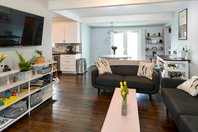 Living & Dining