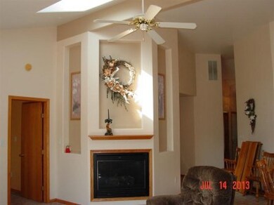 8551 Kleinman Rd, Highland, IN 46322 - photo 7