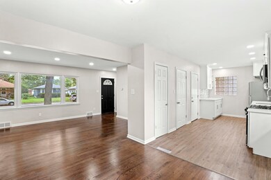 4851 Washington St, Gary, IN 46408 - photo 5