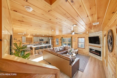 33-3617-Marshall-Ln-Sevierville-TN-33