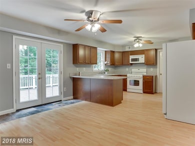 17409 Rio Dulce Ct, Olney, MD 20832 - photo 5