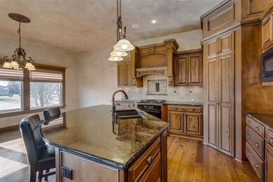 216 S Crocker Ct, Colwich, KS 67030 - photo 6