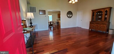 103 Sonya Ln, Bunker Hill, WV 25413 - photo 4