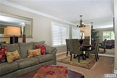 Living Room / Dining Room