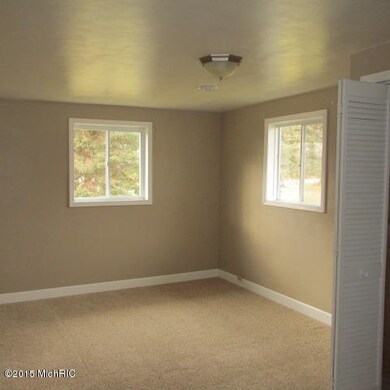 1696 N Sheridan Bedroom 2
