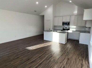 2602 S Fannin Ave unit 2604, Denison, TX 75020 - photo 3