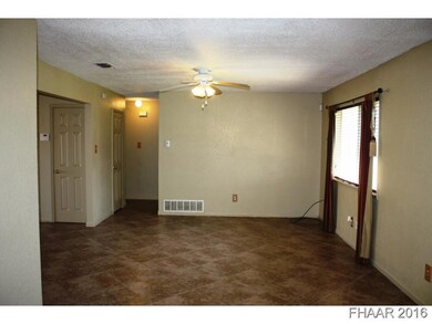 912 Edwards St, Copperas Cove, TX 76522 - photo 4