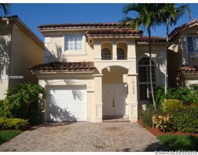 10925 NW 69th St, Doral, FL 33178 - photo 3