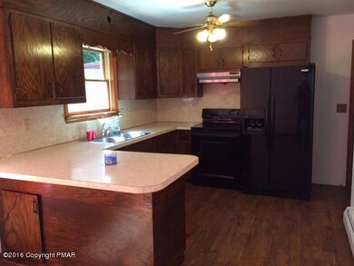 179 Buffalo Ln, Saylorsburg, PA 18353 - photo 6