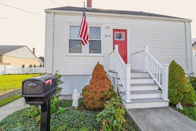 15 Puritan St, South Dartmouth, MA 02748 - photo 5