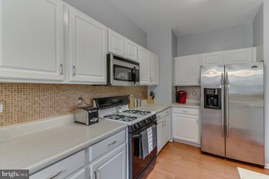 135 N Katrin Cir, New Castle, DE 19720 - photo 3