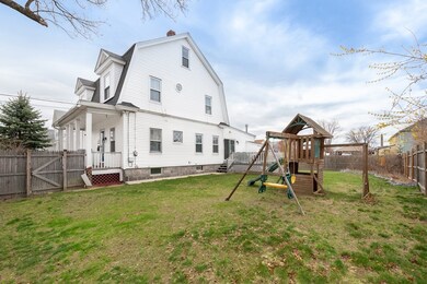 214 W 6th St, Lowell, MA 01850 - photo 3