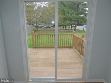 225 Lily Ct, Hagerstown, MD 21740 - photo 7