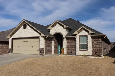 235 Jacinth Ln, Granbury, TX 76049 - photo 2