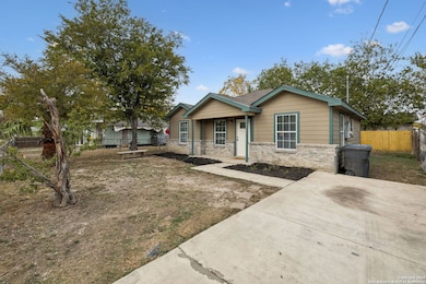 1349 Rivas St, San Antonio, TX 78207 - photo 3