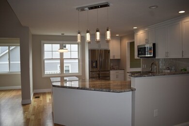 38 Victoria Dr unit 18, Rochdale, MA 01542 - photo 4