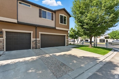 1187 W Seraphim Ct, Layton, UT 84041 - photo 2