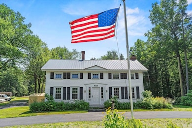 592 State Route 2, Shelburne, NH 03581 - photo 2