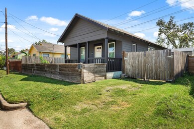 5006 Hardy St, Houston, TX 77009 - photo 2