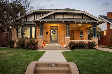 710 Dumas St, Dallas, TX 75214 - photo 2