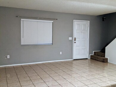 807 E Cochise Dr unit B, Phoenix, AZ 85020 - photo 4