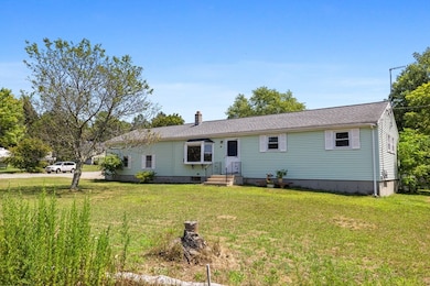 62 Meadow Rd, Spencer, MA 01562 - photo 2