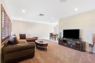 3040 Emerald Ln, Lake Worth, FL 33462 - photo 4