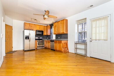 6257 N Mozart St unit 2, Chicago, IL 60659 - photo 4