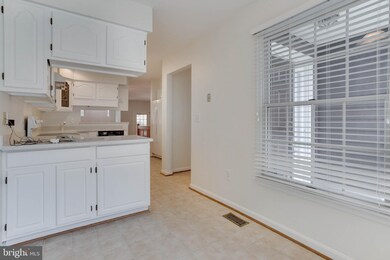 2745 Gingerview Ln, Annapolis, MD 21401 - photo 6