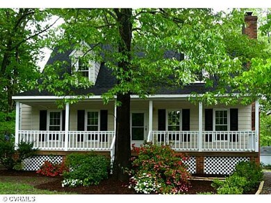 Exterior Front - 4 bedroom Cape with full country 
