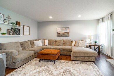 342 Sycamore Dr, Circleville, OH 43113 - photo 7