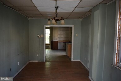 311 Jefferson St, Hagerstown, MD 21740 - photo 7