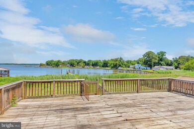 30133 Shoreview Dr, Mechanicsville, MD 20659 - photo 4