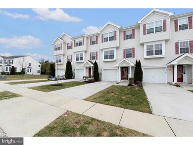 1043 Buckingham Dr, West Deptford, NJ 08086 - photo 4