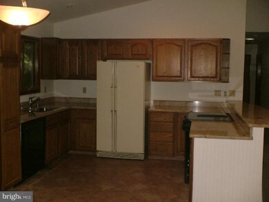 109 Winchester Ln, Locust Grove, VA 22508 - photo 4