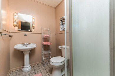 Master Bath 1