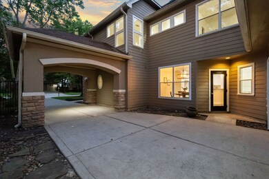 55 S Bethany Bend Cir, Spring, TX 77382 - photo 4