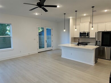 7010 Emma Lou St, Houston, TX 77088 - photo 5