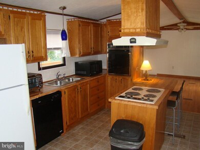 270 W Uwchlan Ave unit 21, Downingtown, PA 19335 - photo 6