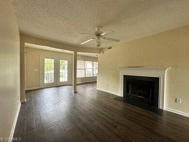 2911 Spring Garden St unit B, Greensboro, NC 27403 - photo 4