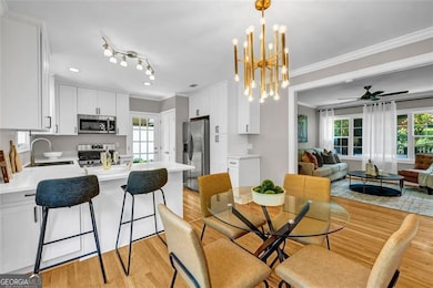 1008 Lindridge Dr NE, Atlanta, GA 30324 - photo 7